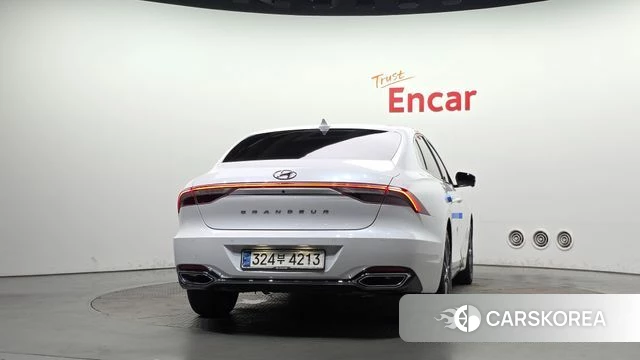 Hyundai The New Grandeur IG id 4923371 из Кореи 14