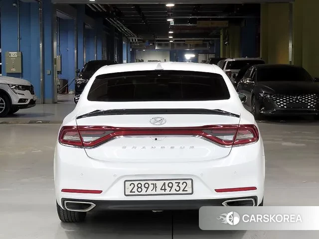 Hyundai Grandeur IG id 3408143 из Кореи 14