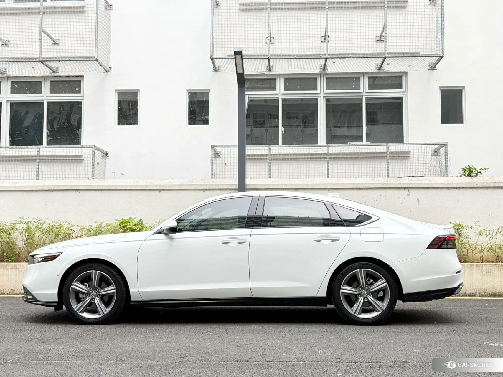 Honda Accord id 4420073 из Китая 14