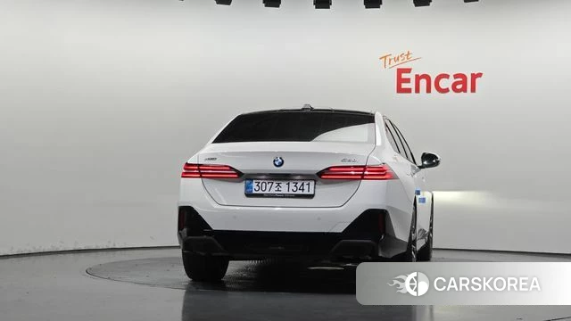 BMW 5 Series (G60) id 4710237 из Кореи 25