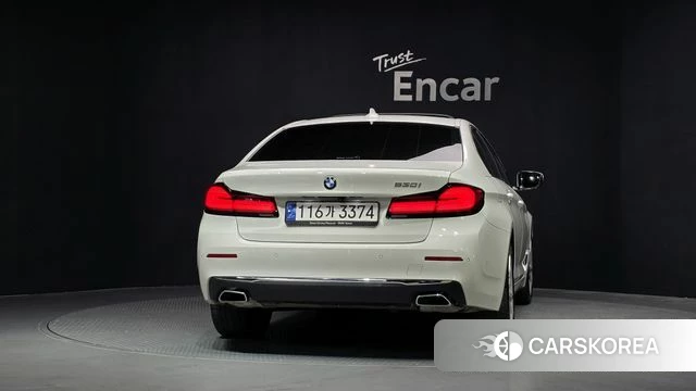 BMW 5 Series (G30) id 4528423 из Кореи 28