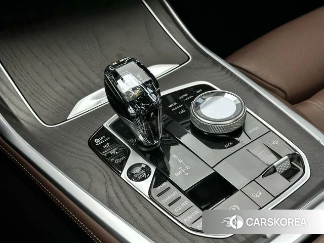 BMW X7 id 4265727 из Китая 16