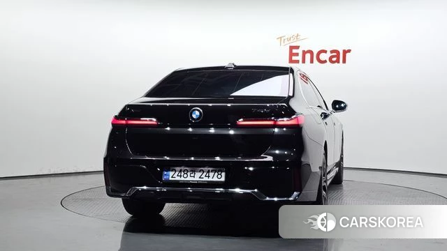BMW 7 Series (G70) id 4739535 из Кореи 14