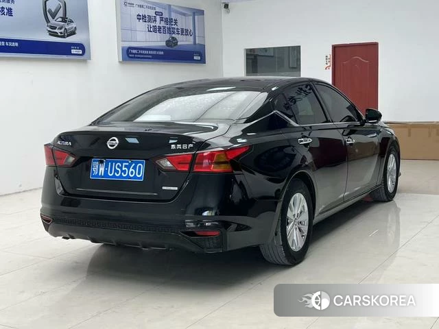 Nissan Teana 2023 Черный из Китая, фото 4