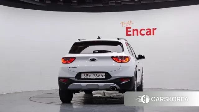 Kia Stonic id 3055531 из Кореи 14