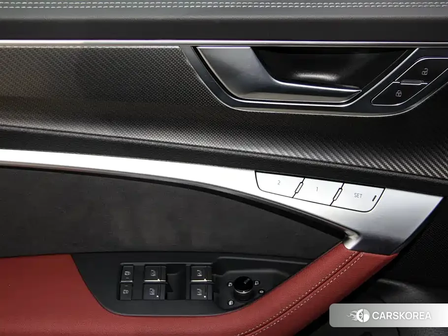 Audi A7L id 4601067 из Китая 27