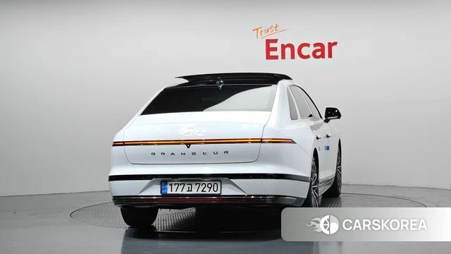 Hyundai Grandeur Hybrid (GN7) id 3952947 из Кореи 14