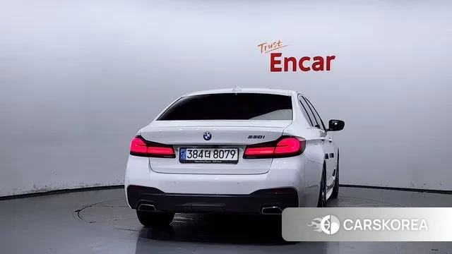 BMW 5 Series (G30) id 2900778 из Кореи 14