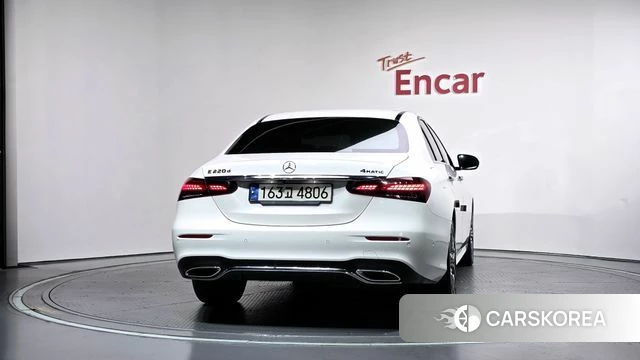Mercedes-Benz E-Class W213 id 4872741 из Кореи 27