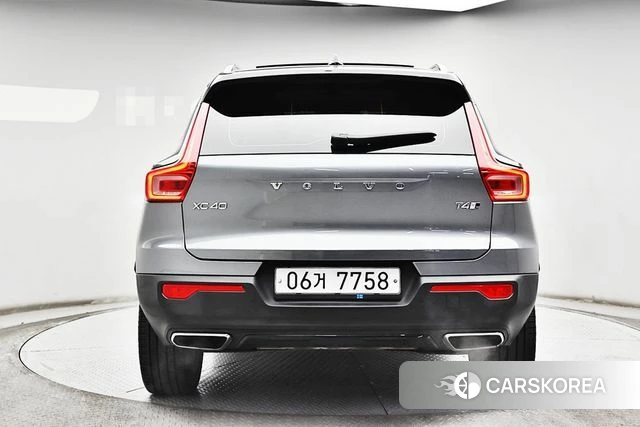 Volvo XC40 id 3867102 из Кореи 14