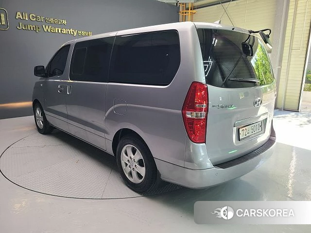 Hyundai The New Grand Starex id 4596044 из Кореи 14