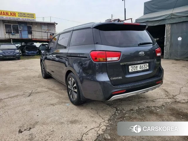 Kia All New Carnival id 3221037 из Кореи 14