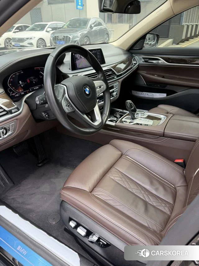 BMW 7 series 2021 Черный из Китая, фото 4