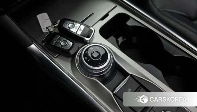 Ford Explorer 6th Generation 2023 Белый из Кореи, фото 4
