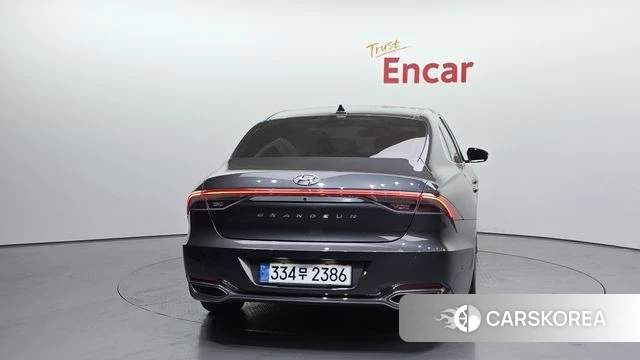 Hyundai The New Grandeur IG Hybrid id 4187473 из Кореи 25