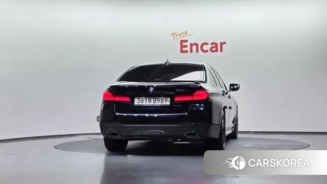 BMW 5 Series (G30) id 3192616 из Кореи 14