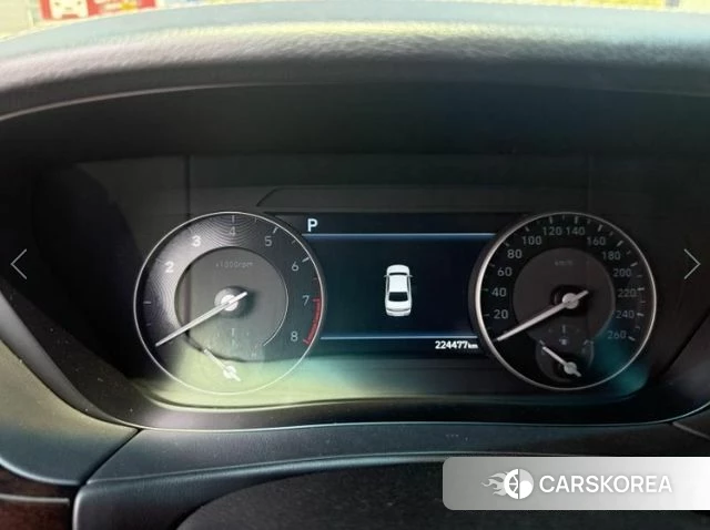 Genesis G90 id 3924279 из Кореи 9