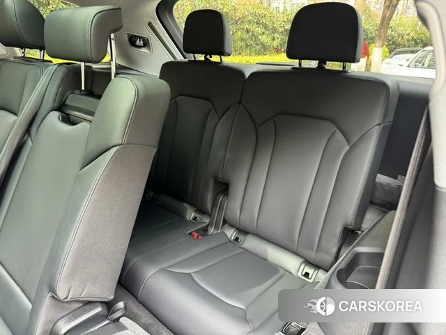 Audi Q7 id 3908165 из Китая 11