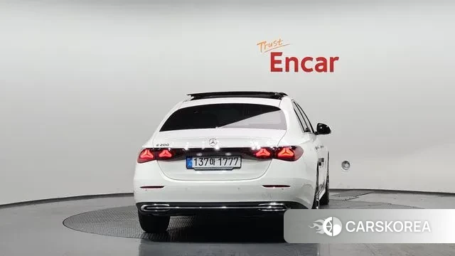 Mercedes-Benz E-Class W214 id 3477231 из Кореи 14