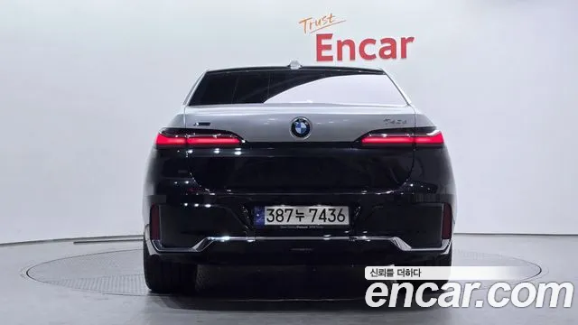 BMW 7 Series (G70) id 2507687 из Кореи 14