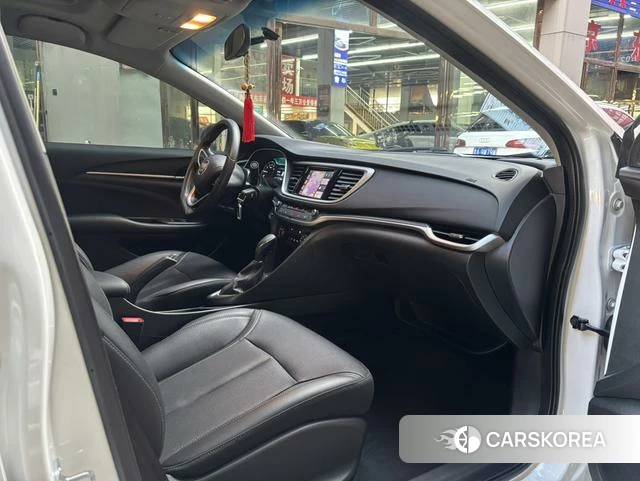 Buick Yinglang id 3876312 из Китая 9