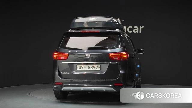Kia The New Carnival id 4305068 из Кореи 14
