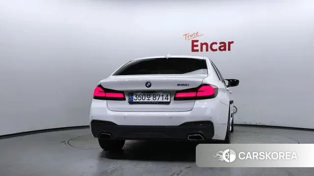 BMW 5 Series (G30) id 3038044 из Кореи 14