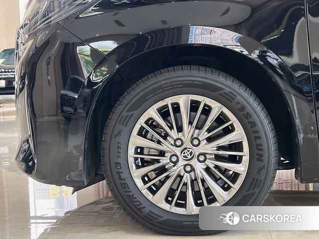 Toyota Elfa id 4321288 из Китая 24