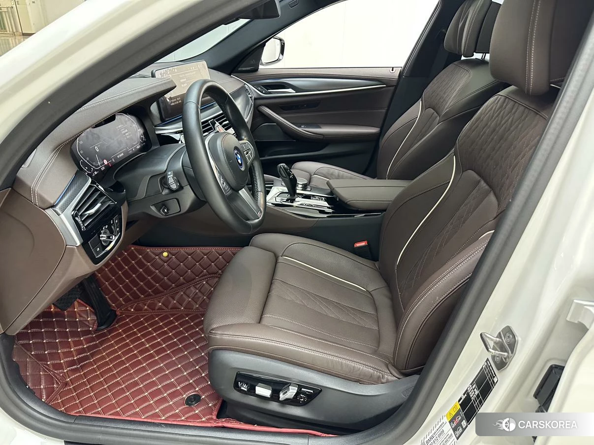 BMW 5 series PHEV 2021 Белый из Китая, фото 6