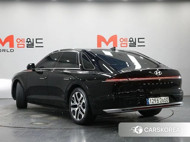 Hyundai Grandeur (GN7) id 4935628 из Кореи 14