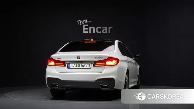 BMW 5 Series (G30) id 3060604 из Кореи 14