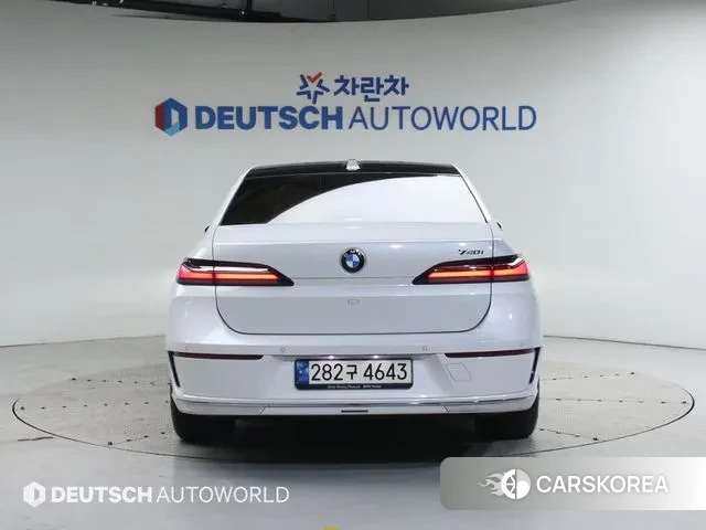 BMW 7 Series (G70) id 3539089 из Кореи 14