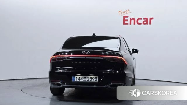 Hyundai The New Grandeur IG id 4429531 из Кореи 27