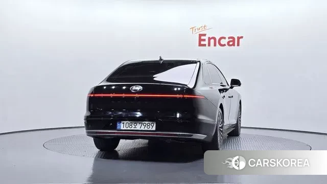 Hyundai Grandeur (GN7) id 3670452 из Кореи 14