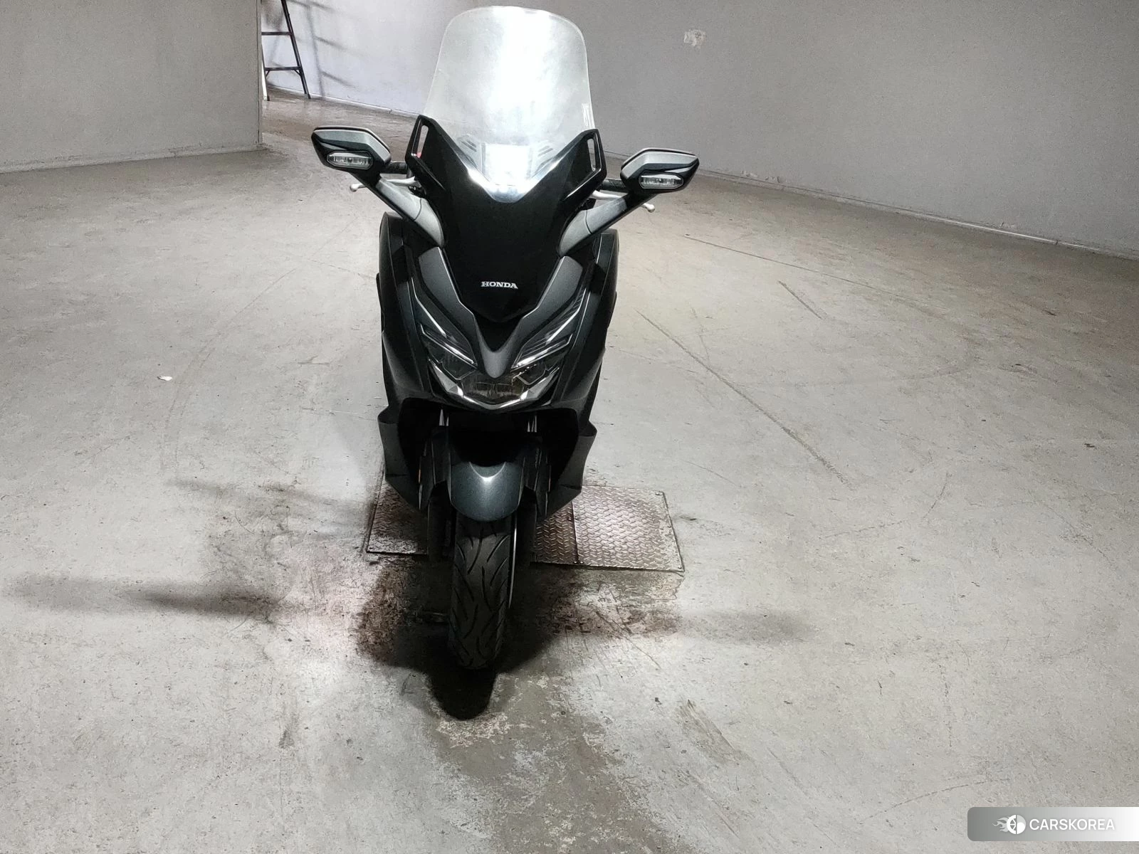 Проданный Honda FORZA id 4229616 из Японии