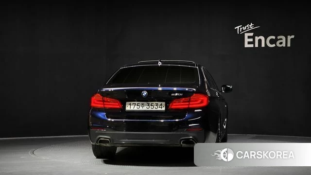 BMW 5 Series (G30) id 3893632 из Кореи 14