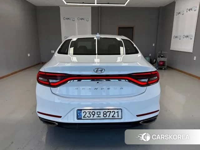 Hyundai Grandeur IG id 3005068 из Кореи 14