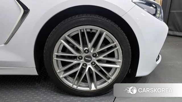 Genesis G70 id 3754225 из Кореи 14