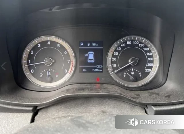 Hyundai Venue 2021 Серый из Кореи, фото 4