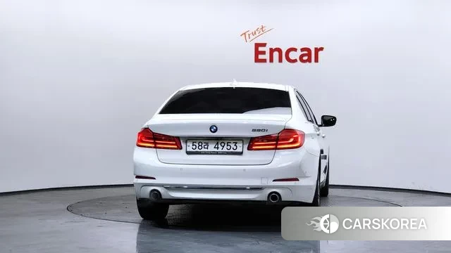 BMW 5 Series (G30) id 3687488 из Кореи 14