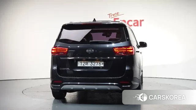 Kia The New Carnival id 3319349 из Кореи 14