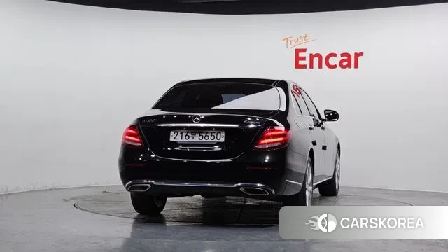 Mercedes-Benz E-Class W213 id 3698548 из Кореи 14