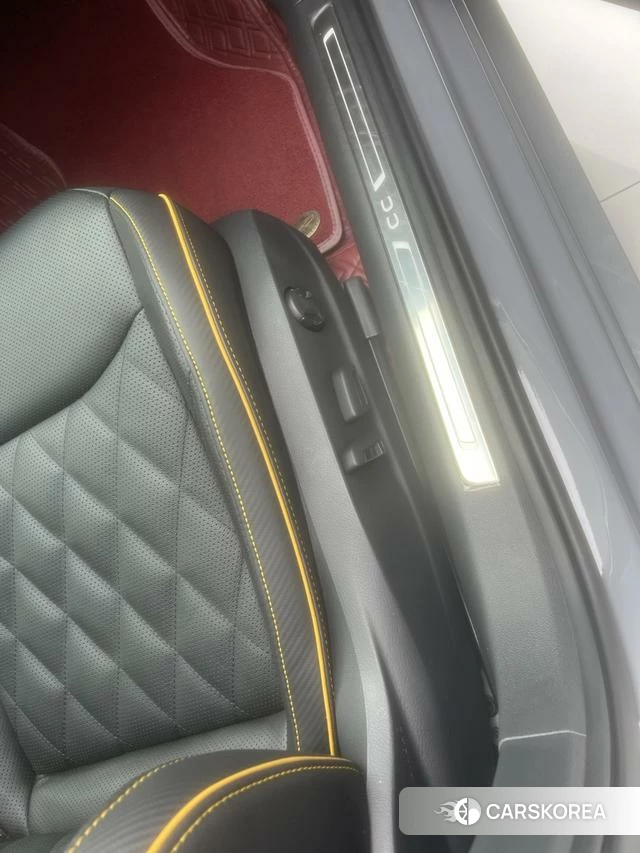 Volkswagen CC id 4278491 из Китая 20