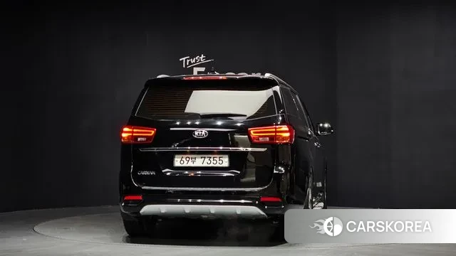 Kia The New Carnival id 3608350 из Кореи 14