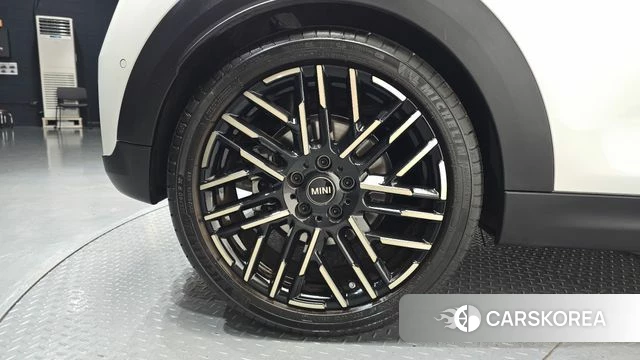 Mini Cooper S 4th Generation id 4623245 из Кореи 27