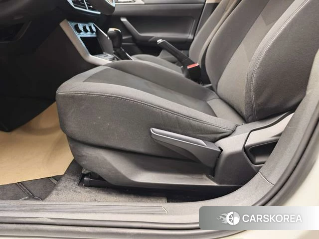 Volkswagen Polo id 4207038 из Китая 26