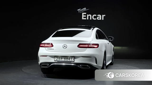 Mercedes-Benz E-Class W213 id 4448058 из Кореи 27
