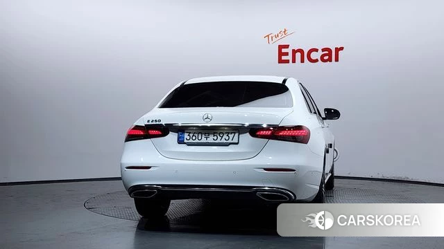 Mercedes-Benz E-Class W213 id 4581010 из Кореи 28