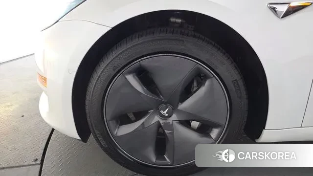 Tesla Model 3 id 3736273 из Кореи 14