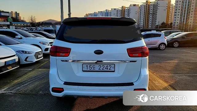 Kia The New Carnival id 3669578 из Кореи 14